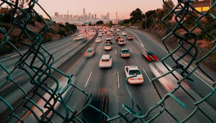 九游电脑版-国足年度比赛中传球密集度变化趋势，国足传控