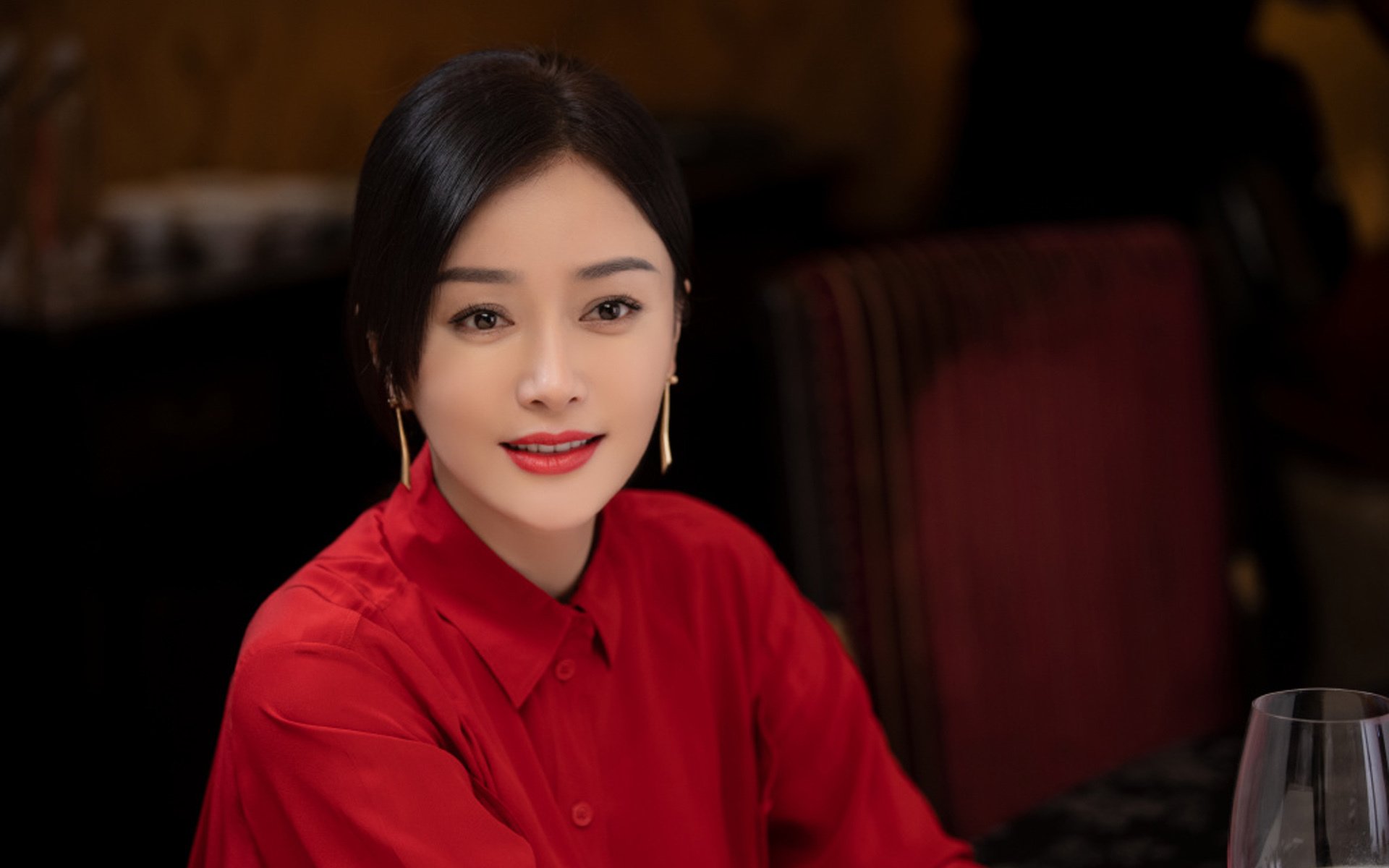 意甲激烈较量，球员专访揭秘场上战术调整的细节与心态变化，意甲争4